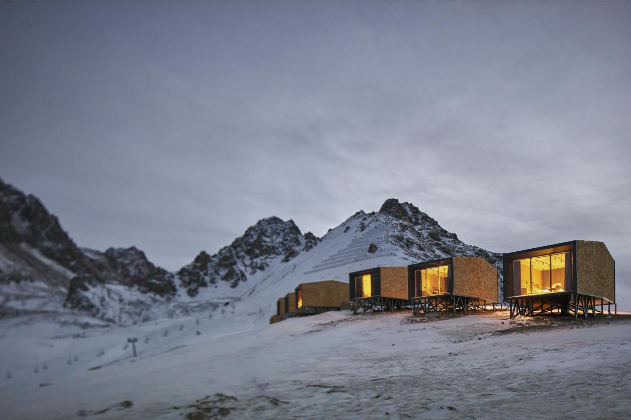 Tenir Eco Hotel, Shymbulak Mountain Resort アルマトイ エクステリア 写真