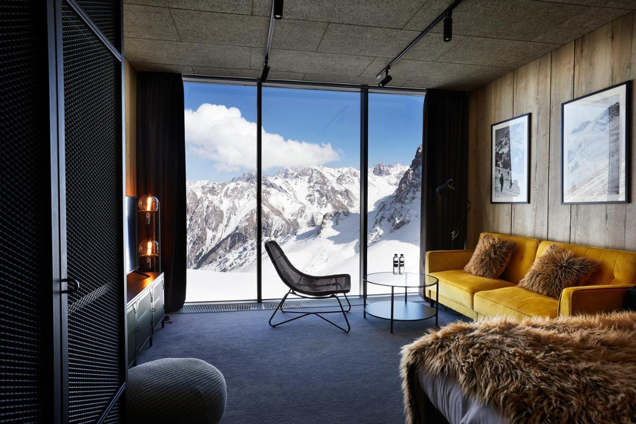 Tenir Eco Hotel, Shymbulak Mountain Resort アルマトイ エクステリア 写真